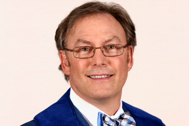 Dr