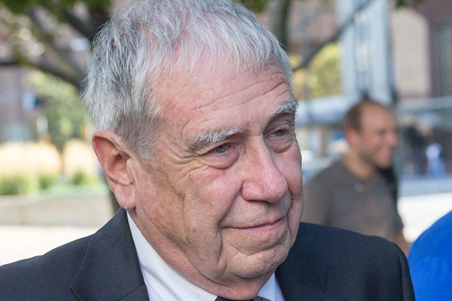 Bruce Carson 2015 7945g